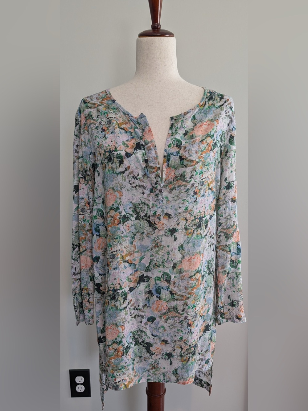 Bond-Eye Australia Floral Long Sleeve Split Neck Tunic Cover Up Dress Size M